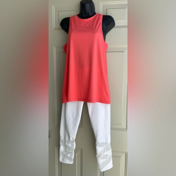 ATHLETA Set of Three Sports Items Sz Small - Picture 4 of 16